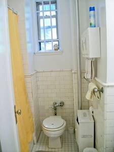 Ba&ntilde;o - Photo 1 de 3