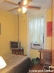 Camera 1 - Photo 1 di 4