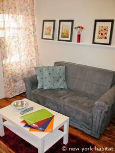 Living room - Photo 2 of 7