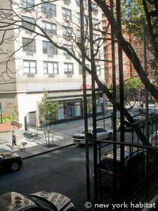 Living room - Photo 7 of 7