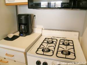 Kitchen - Photo 5 of 7