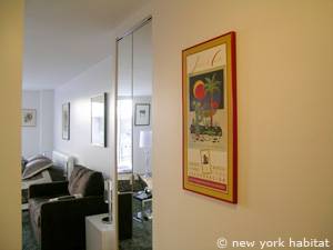 Living room - Photo 10 of 13