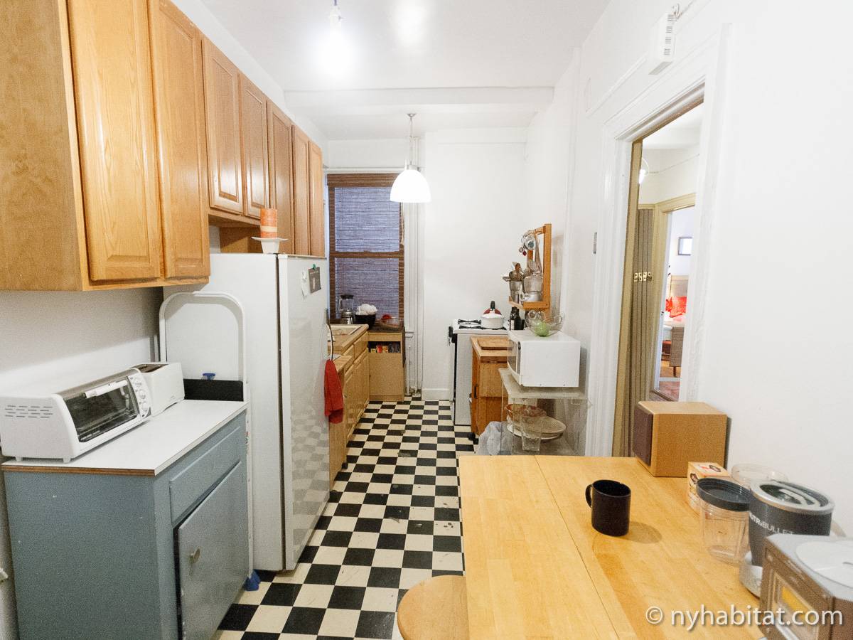 Kitchen - Photo 7 of 15