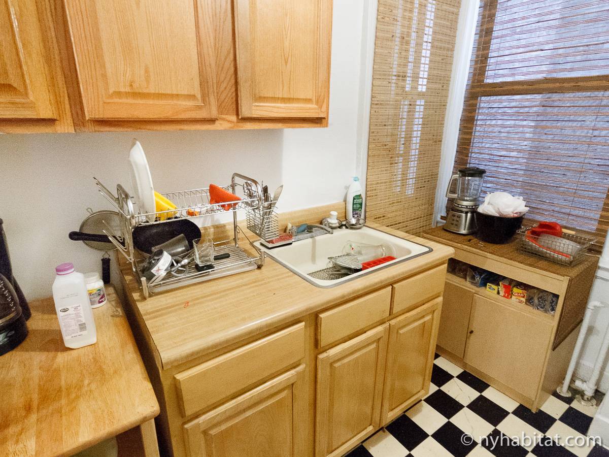 Kitchen - Photo 3 of 15