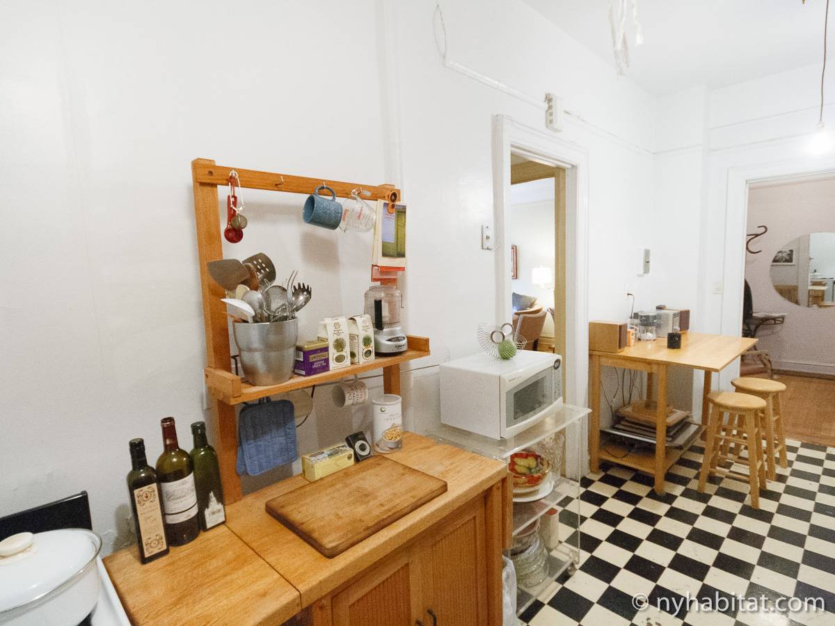 Kitchen - Photo 14 of 15