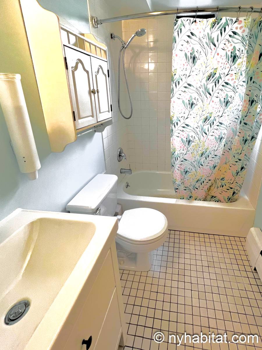 Ba&ntilde;o - Photo 1 de 1