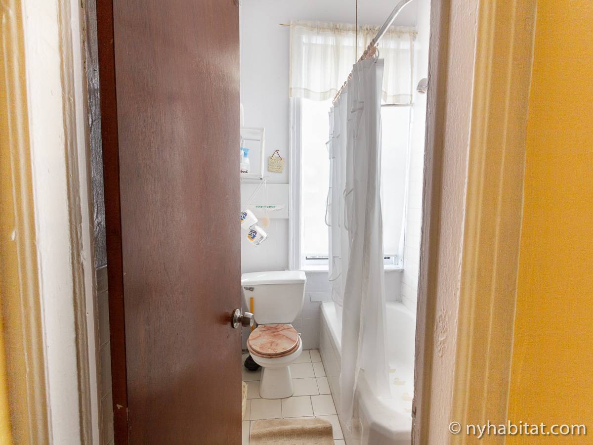 Ba&ntilde;o - Photo 1 de 2