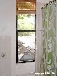 Badezimmer - Photo 1 von 2