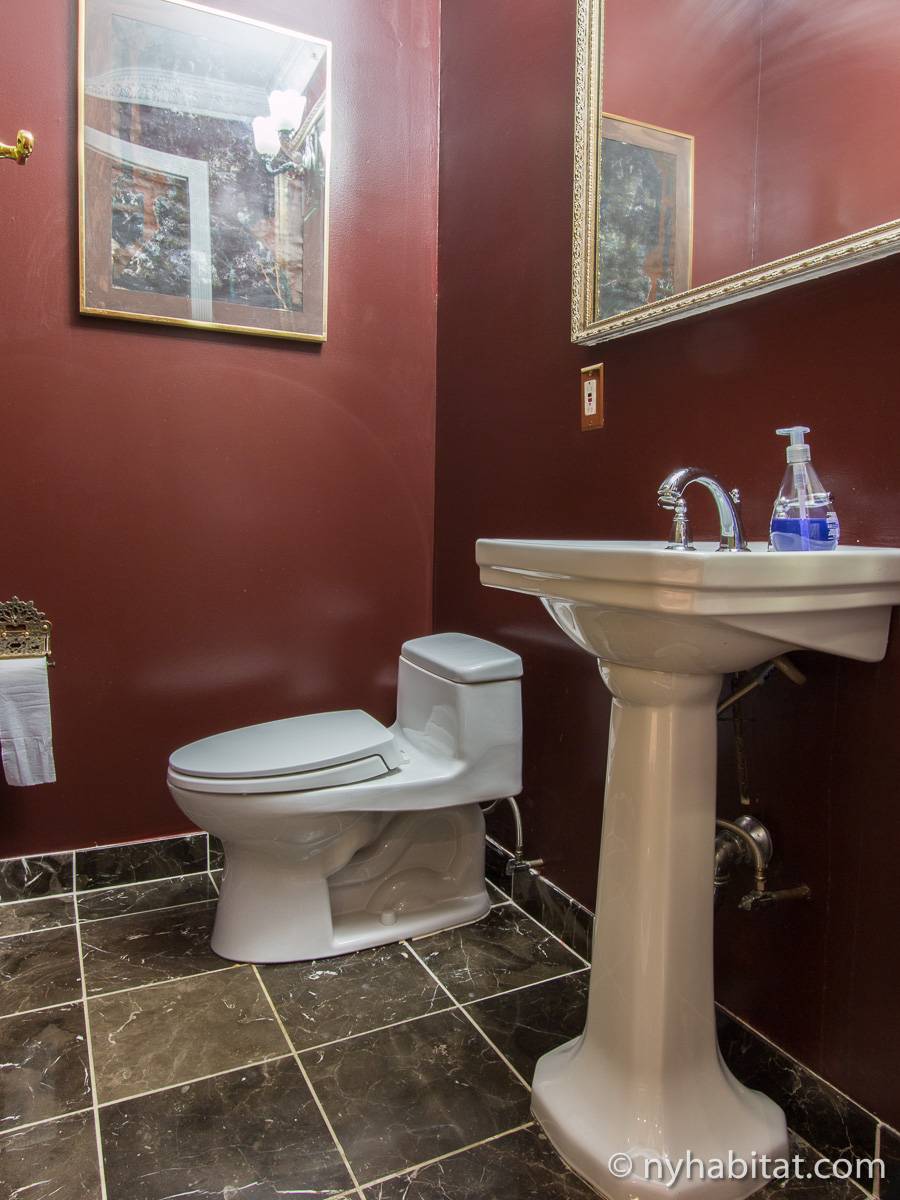 Bathroom 1 - Photo 1 of 1