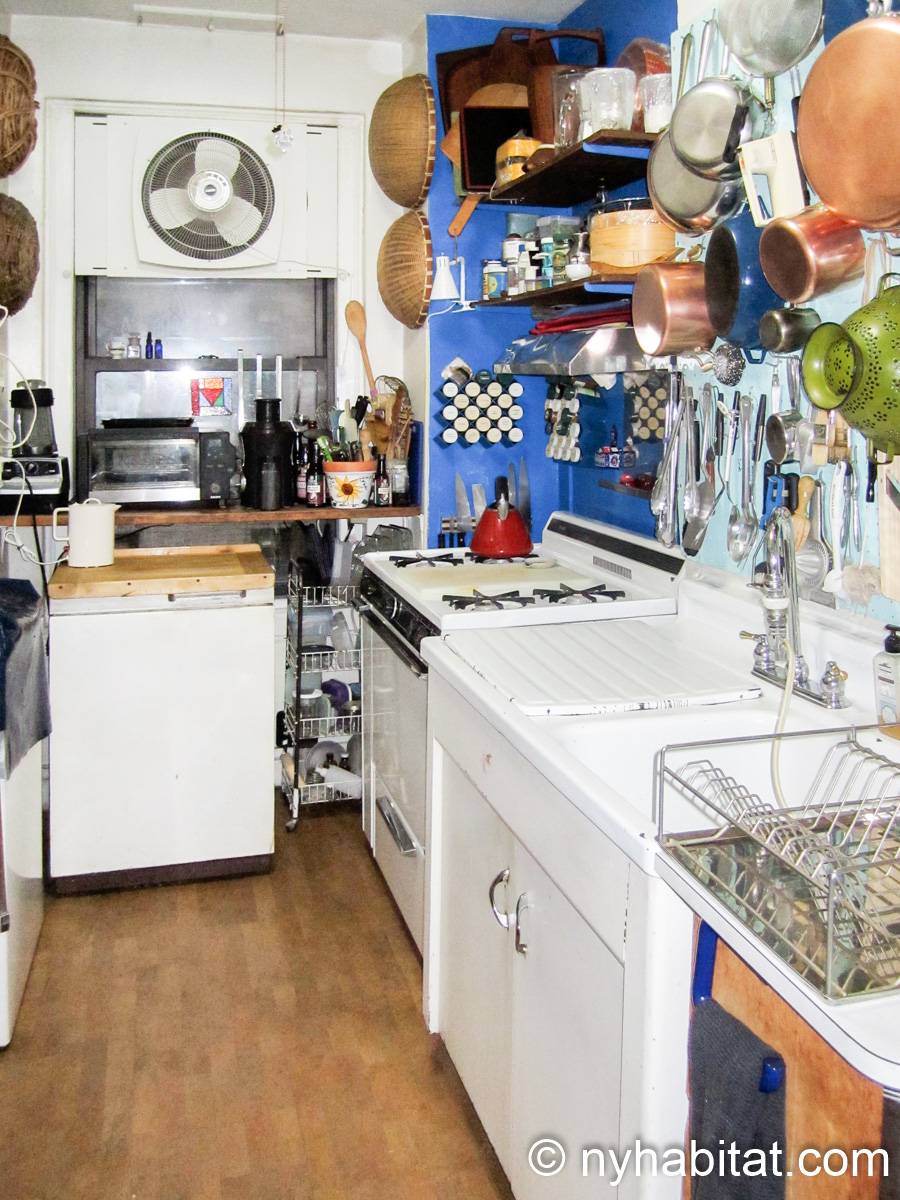 Kitchen - Photo 1 of 6