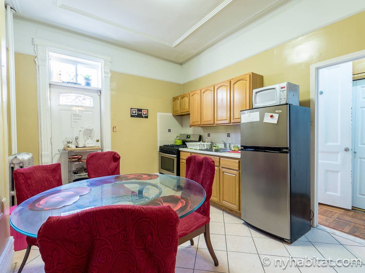 Kitchen - Photo 1 of 4 Kitchen - Photo 1 of 4