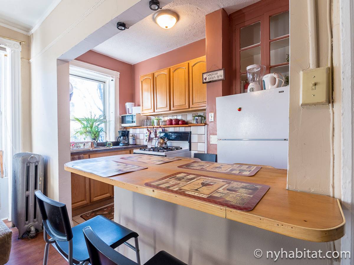 Kitchen - Photo 2 of 4