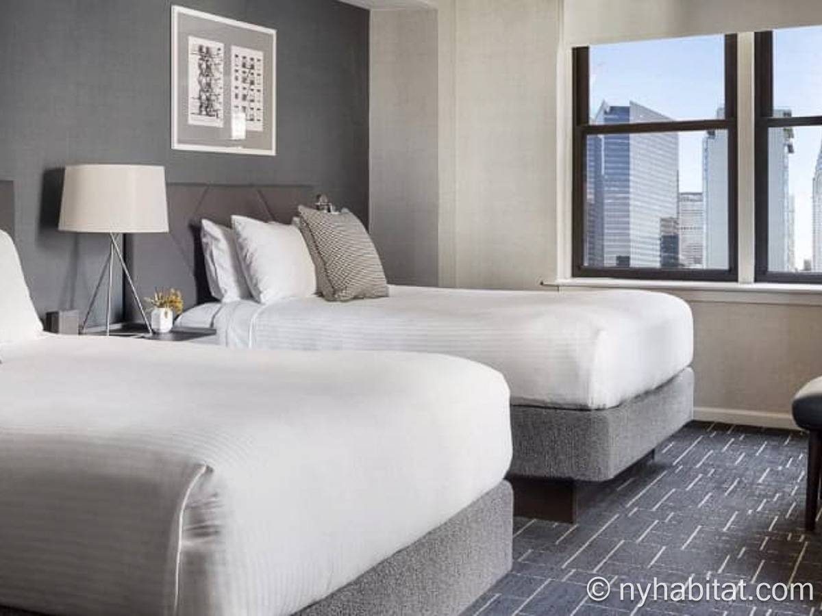 Living room - Photo 2 of 2