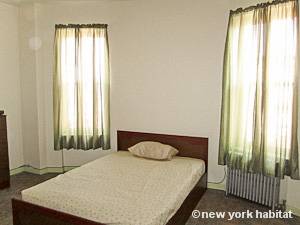 New York - 4 Camere da letto stanza in affitto - Appartamento riferimento NY-15283