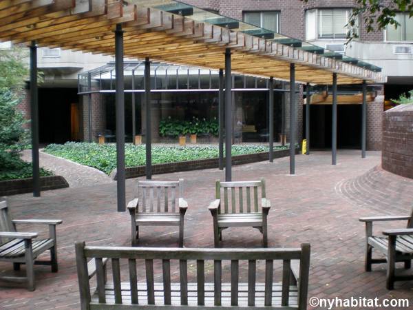 Andere - Photo 2 von 2