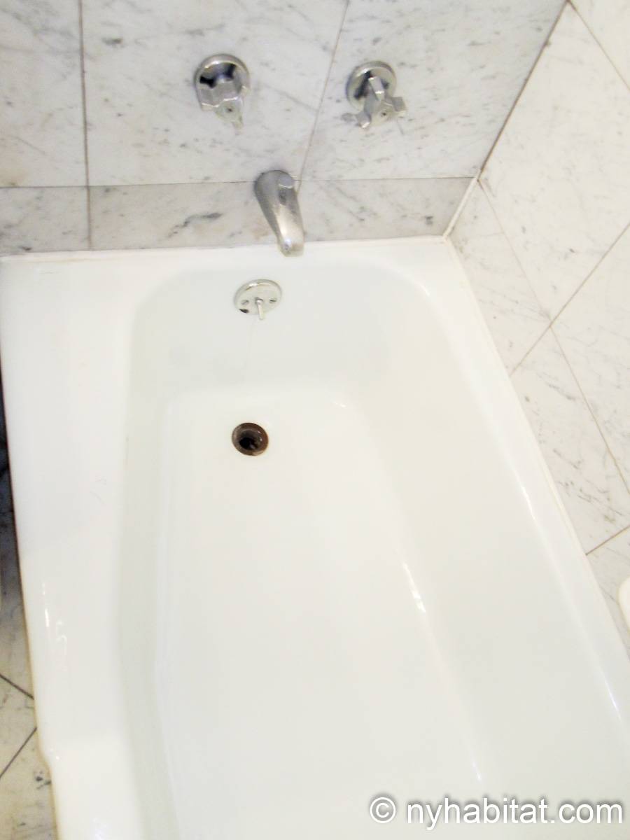 Bathroom - Photo 4 of 4