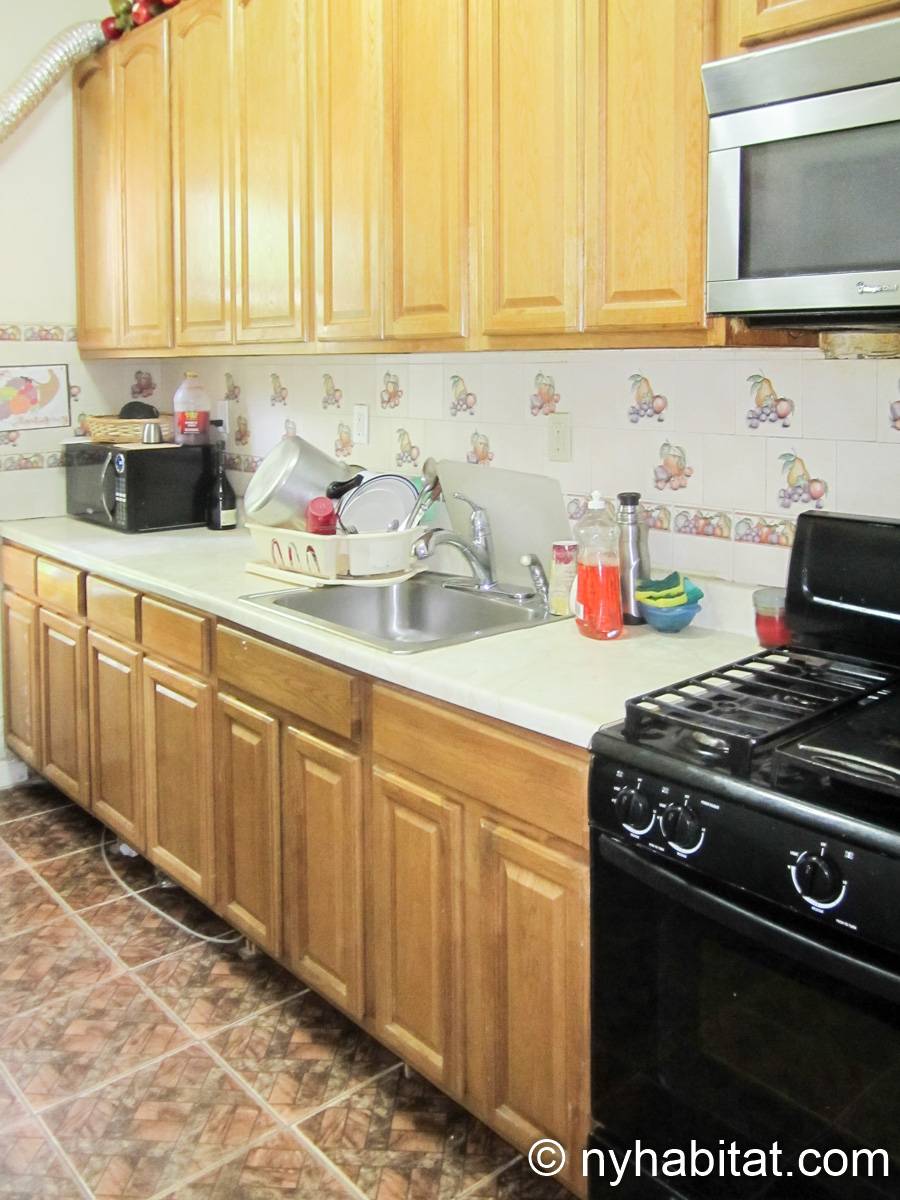 Kitchen - Photo 1 of 4