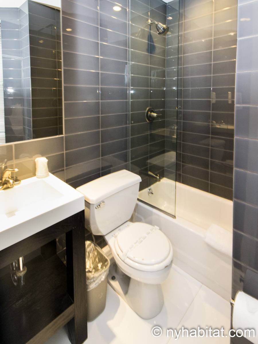 Bathroom - Photo 1 of 4 Bathroom - Photo 1 of 4