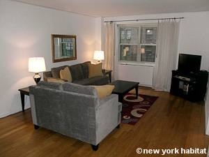 Wohnzimmer - Photo 1 von 4
