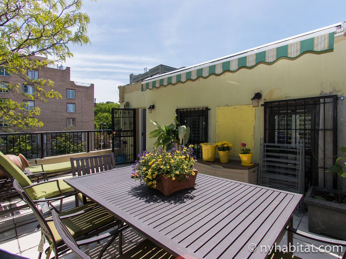 New York Apartment 1 Bedroom Duplex Apartment Rental in Williamsburg