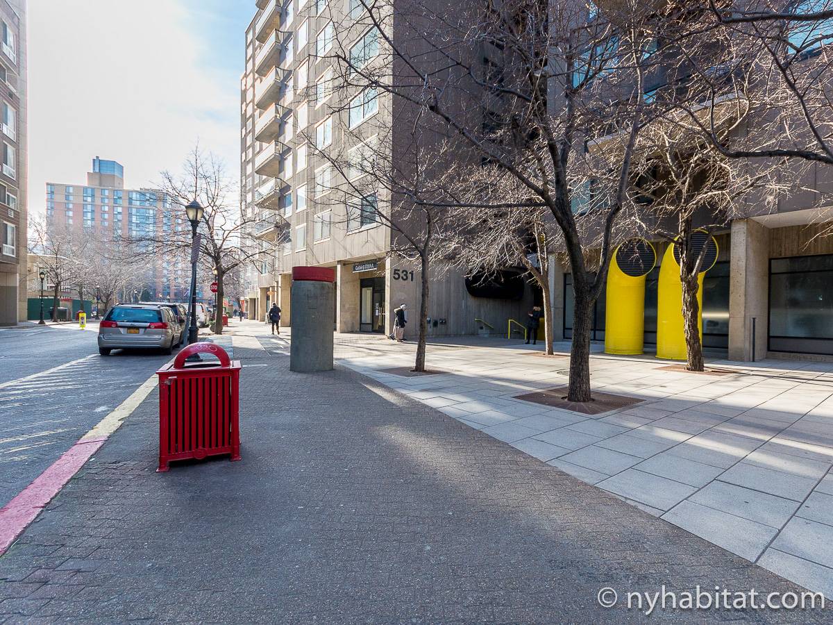 New York Roommate Room for rent in Roosevelt Island, Upper East Side