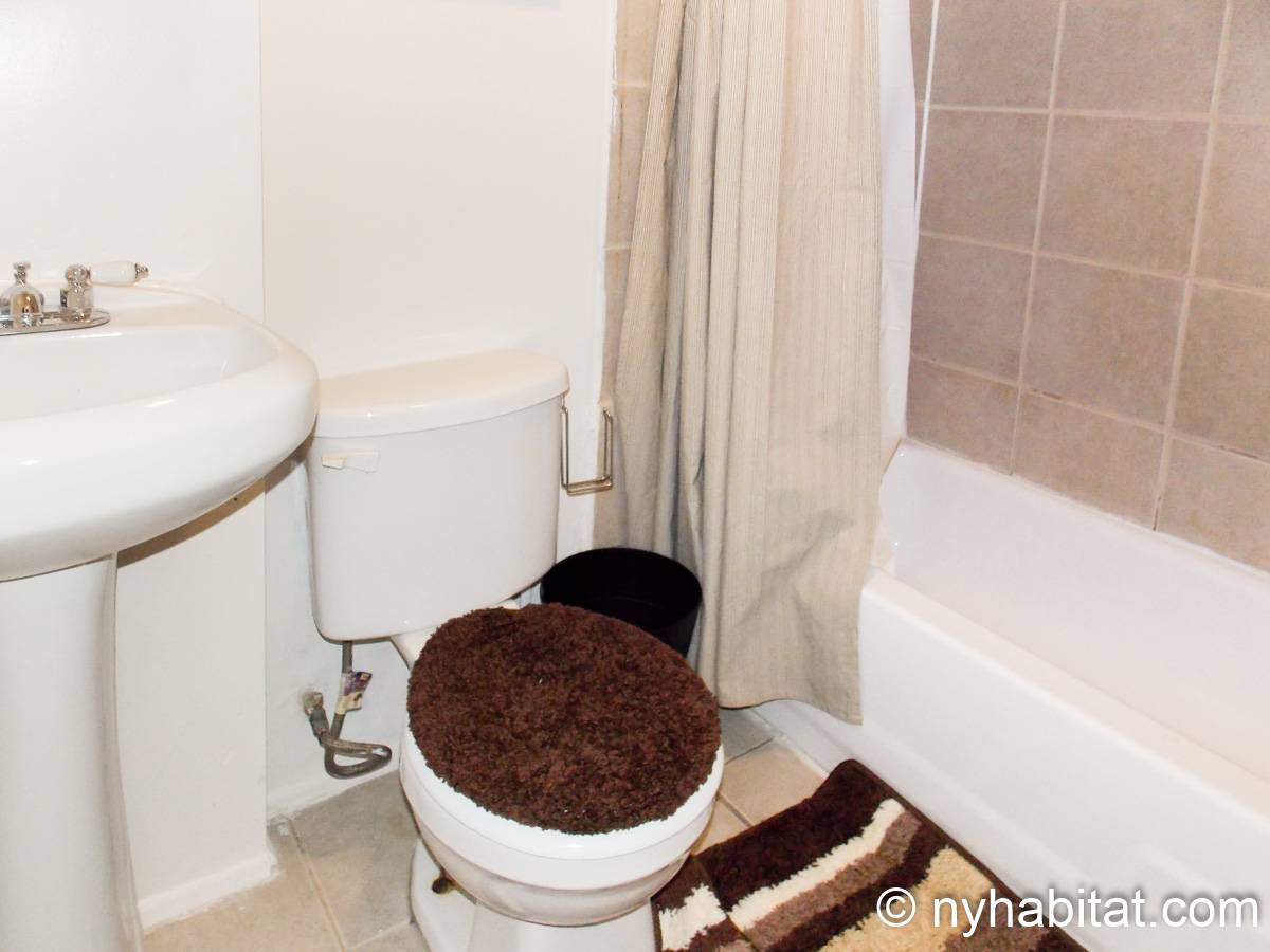 Baño - Photo 2 de 3
