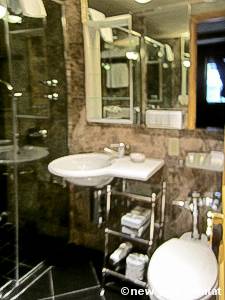 Baño - Photo 2 de 5