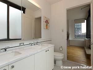 Bathroom 2 - Photo 2 of 2