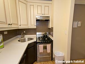 Kitchen - Photo 2 of 4