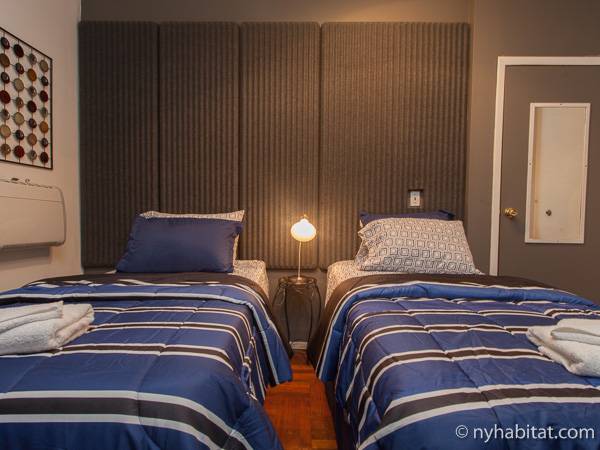 Bedroom 1 - Photo 3 of 4