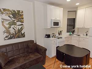 Living room - Photo 1 of 3