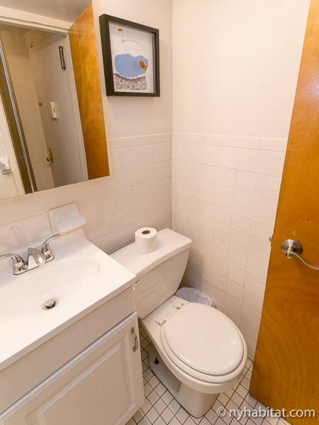 Ba&ntilde;o - Photo 2 de 2