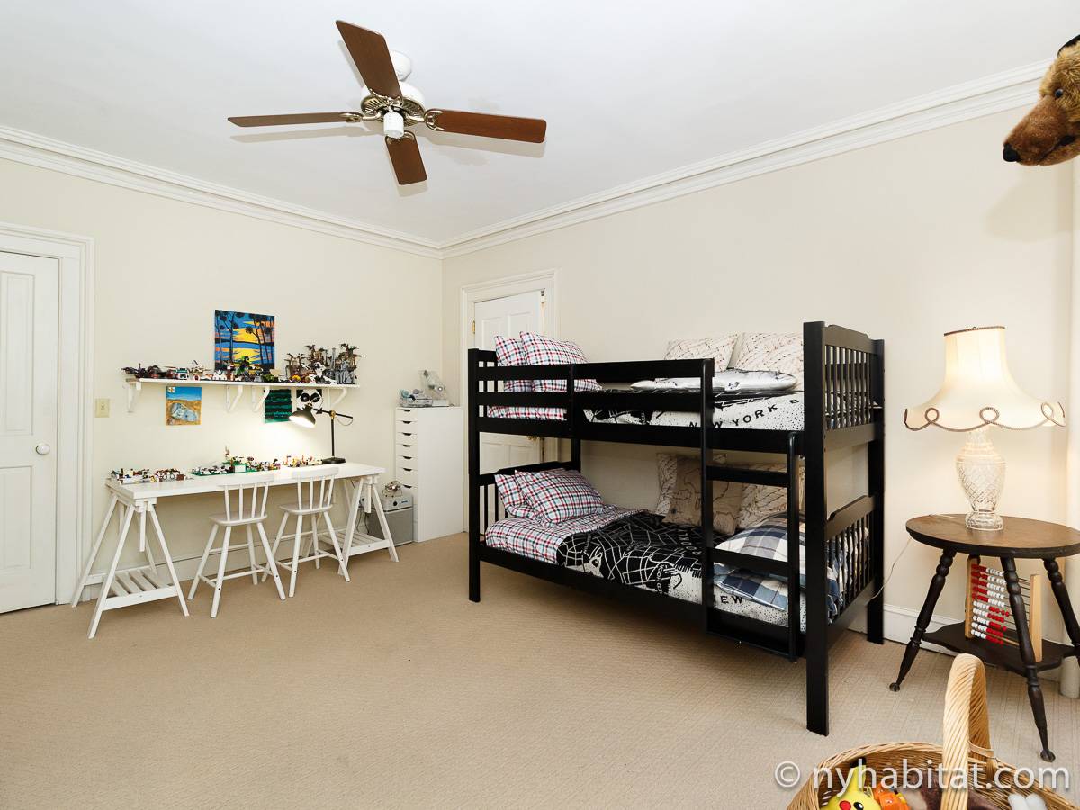 New York Apartment 4 Bedroom Apartment Rental in Brooklyn Heights (NY