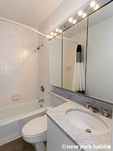 Ba&ntilde;o - Photo 2 de 3