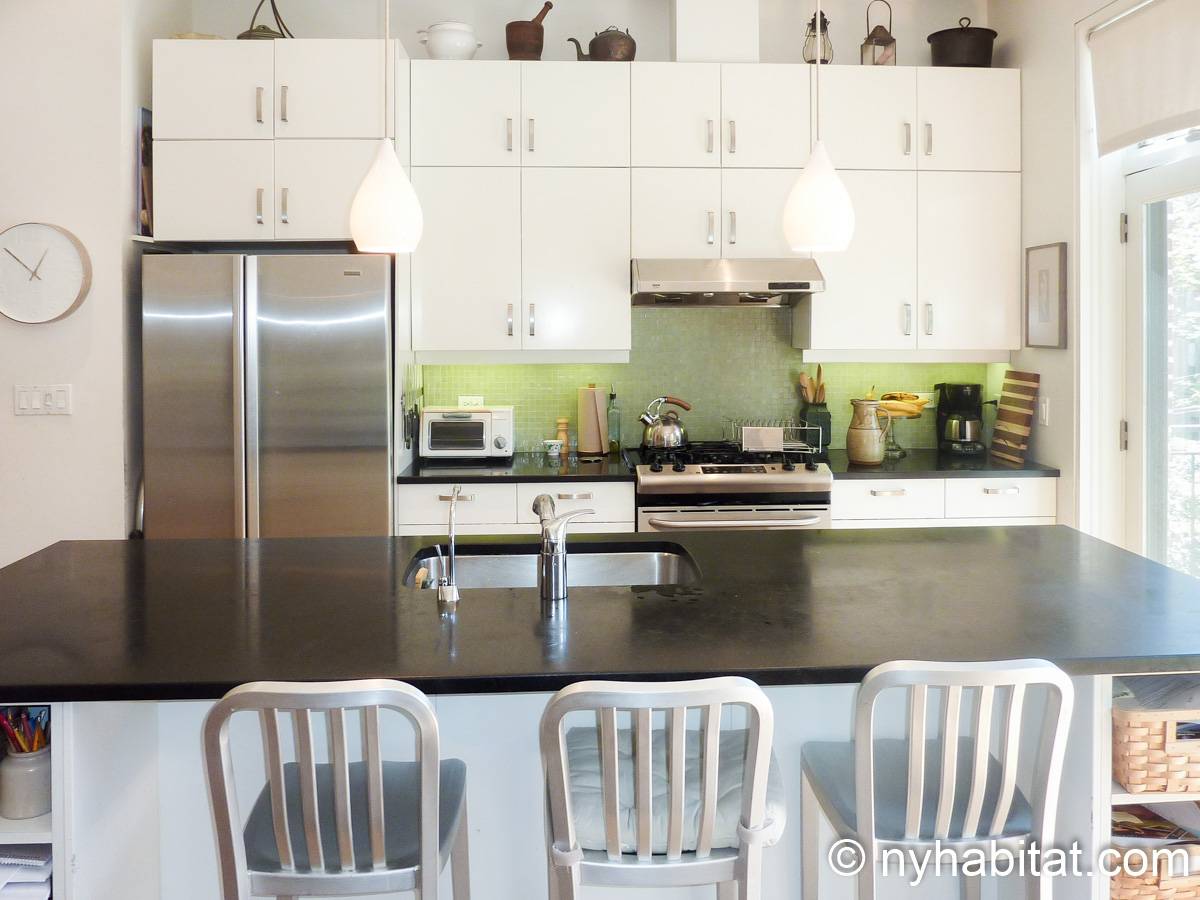 Kitchen - Photo 2 of 7