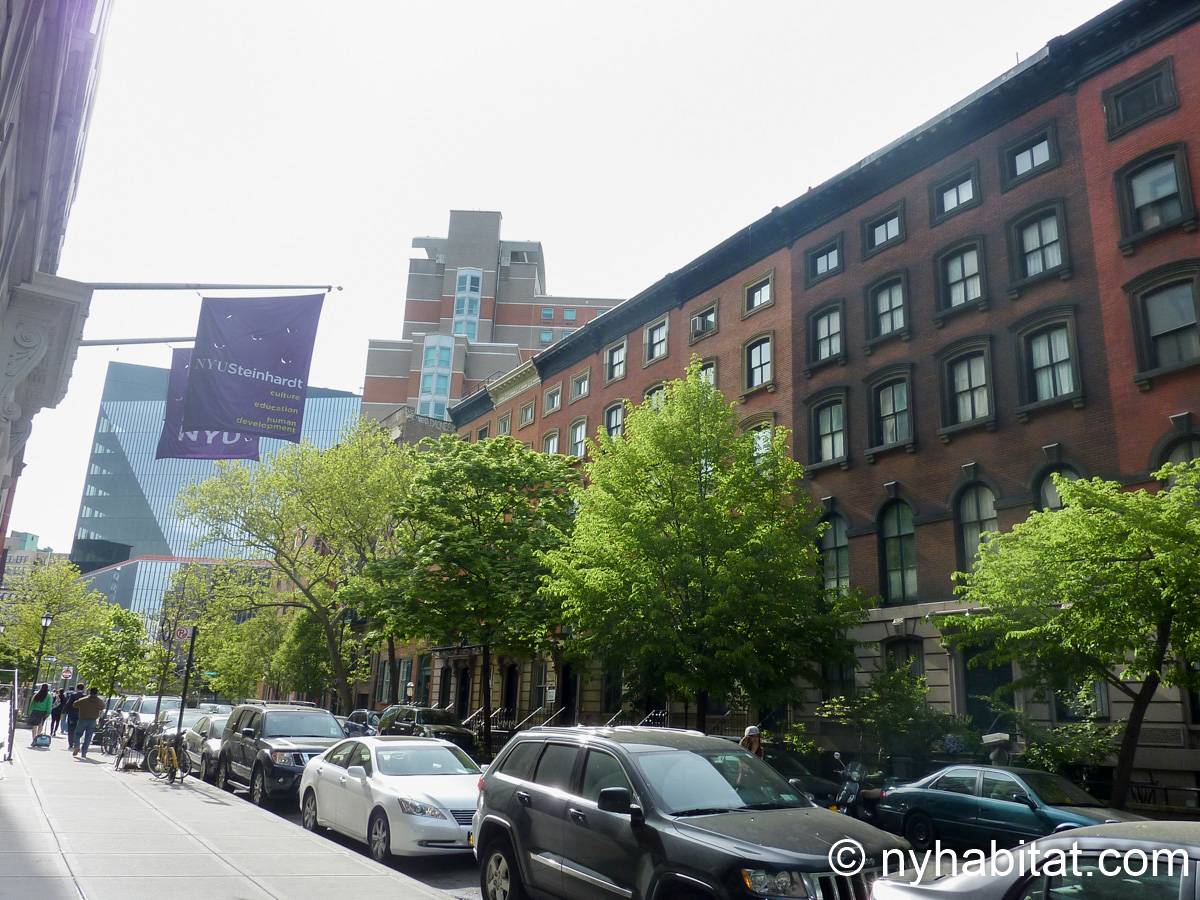 New York Roommate Room for rent in East Village 2 Bedroom apartment