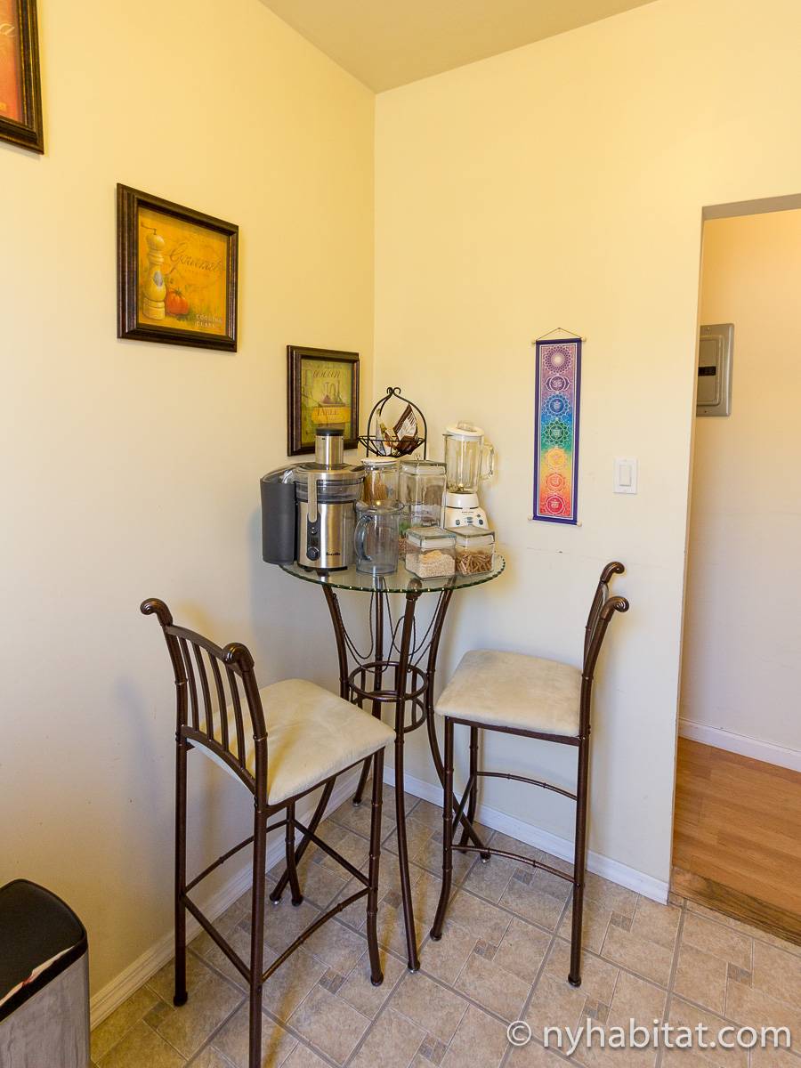 Kitchen - Photo 4 of 4