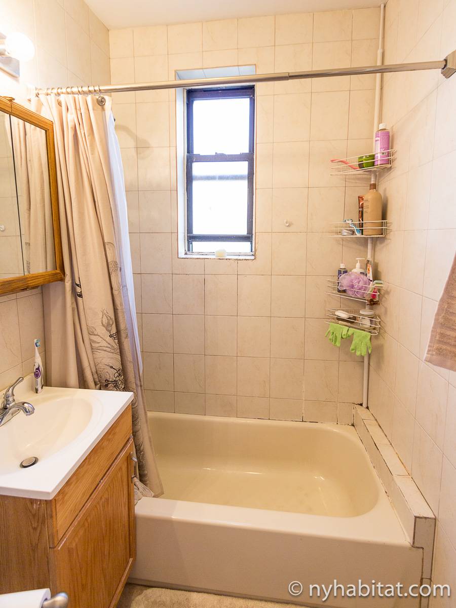 Bathroom - Photo 2 of 3