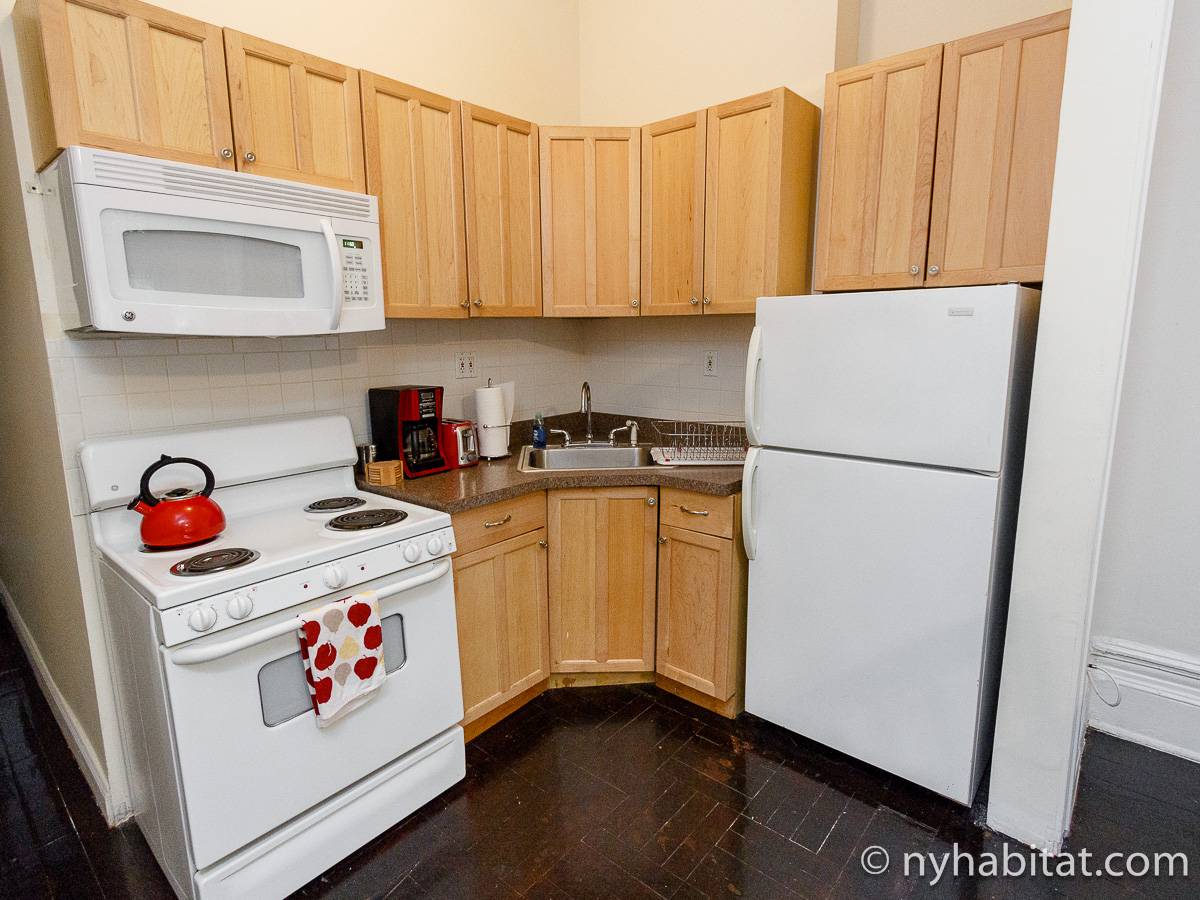 Kitchen - Photo 2 of 2