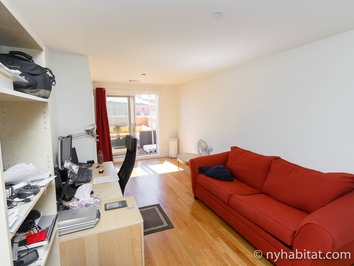 Living room 3 - Photo 1 of 6