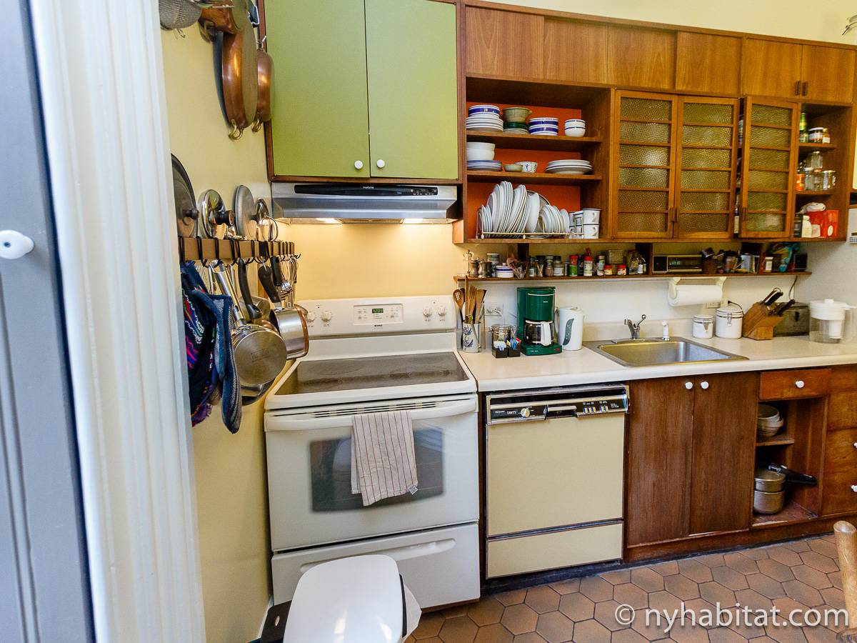 Kitchen - Photo 1 of 5