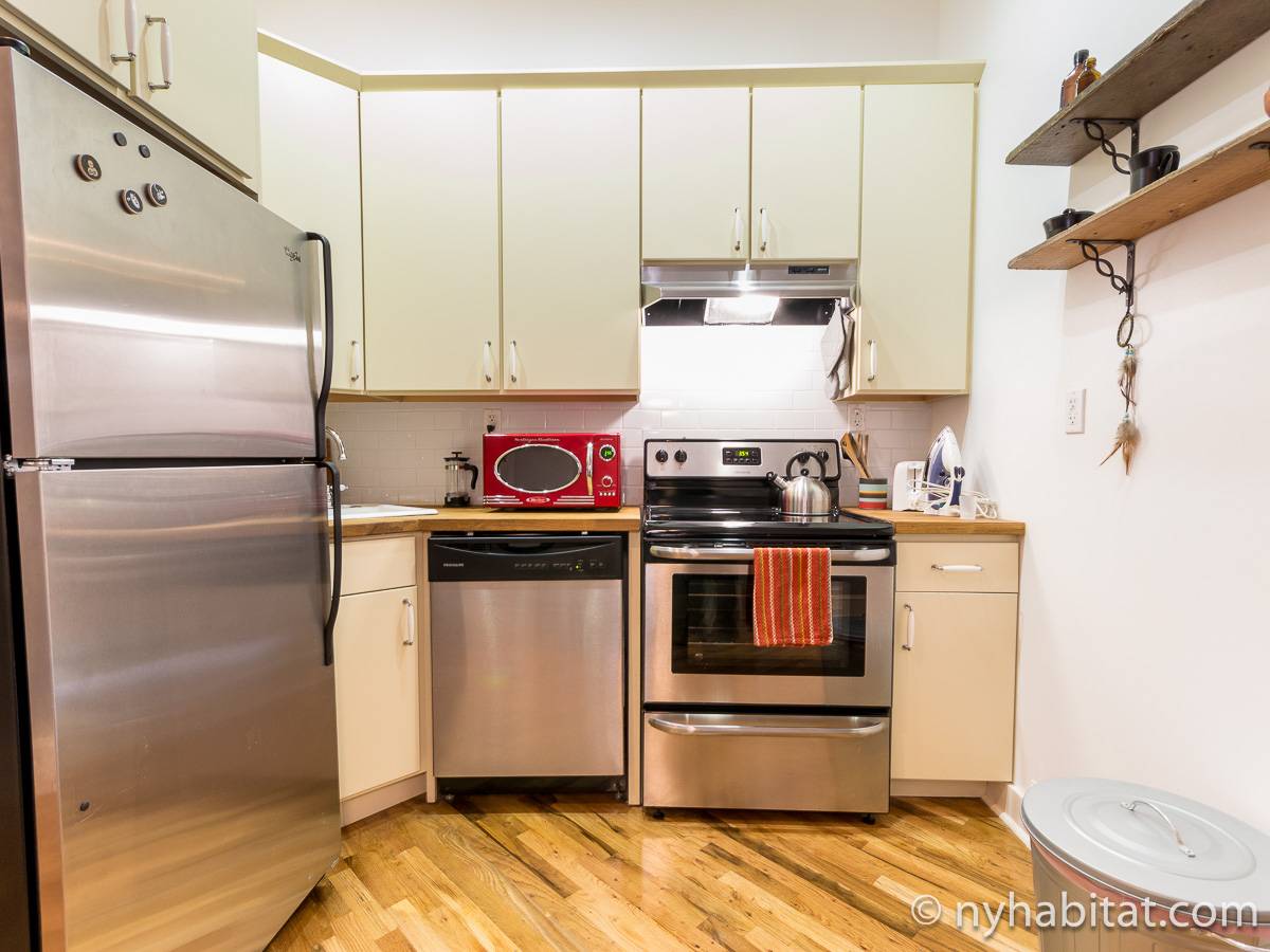 Kitchen - Photo 2 of 5