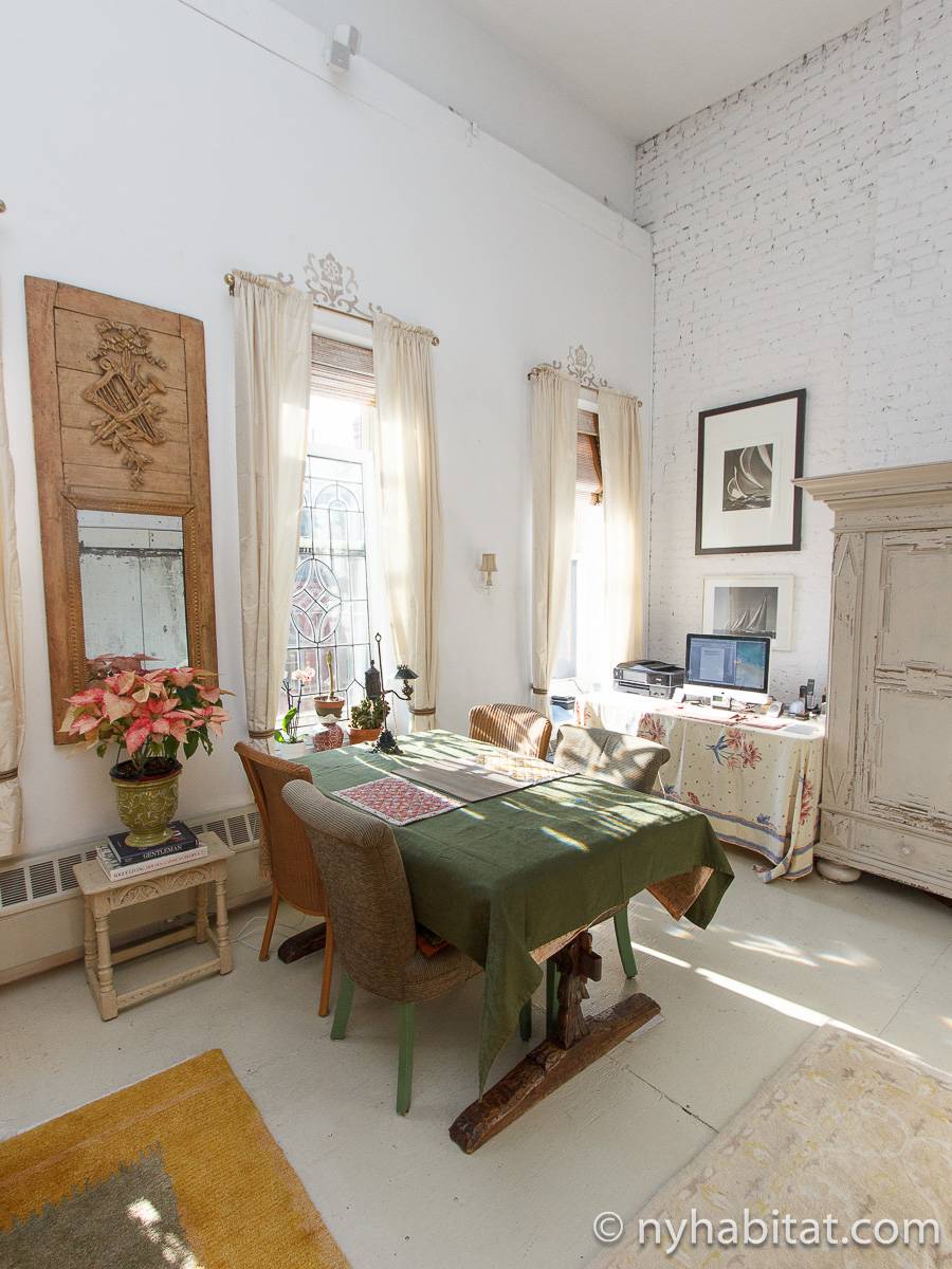 New York Apartment 1 Bedroom Apartment Rental in East Village (NY16112)