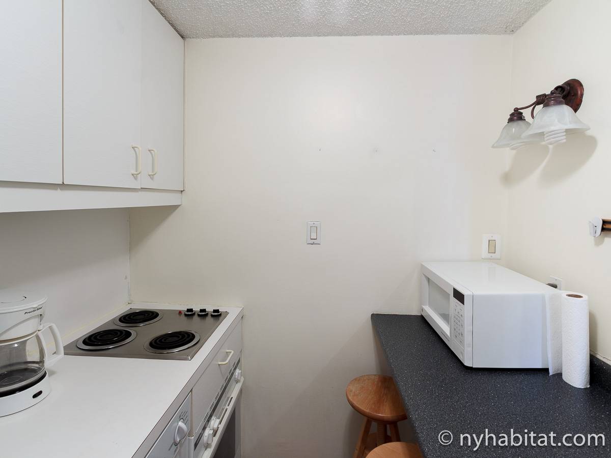 Kitchen - Photo 5 of 5