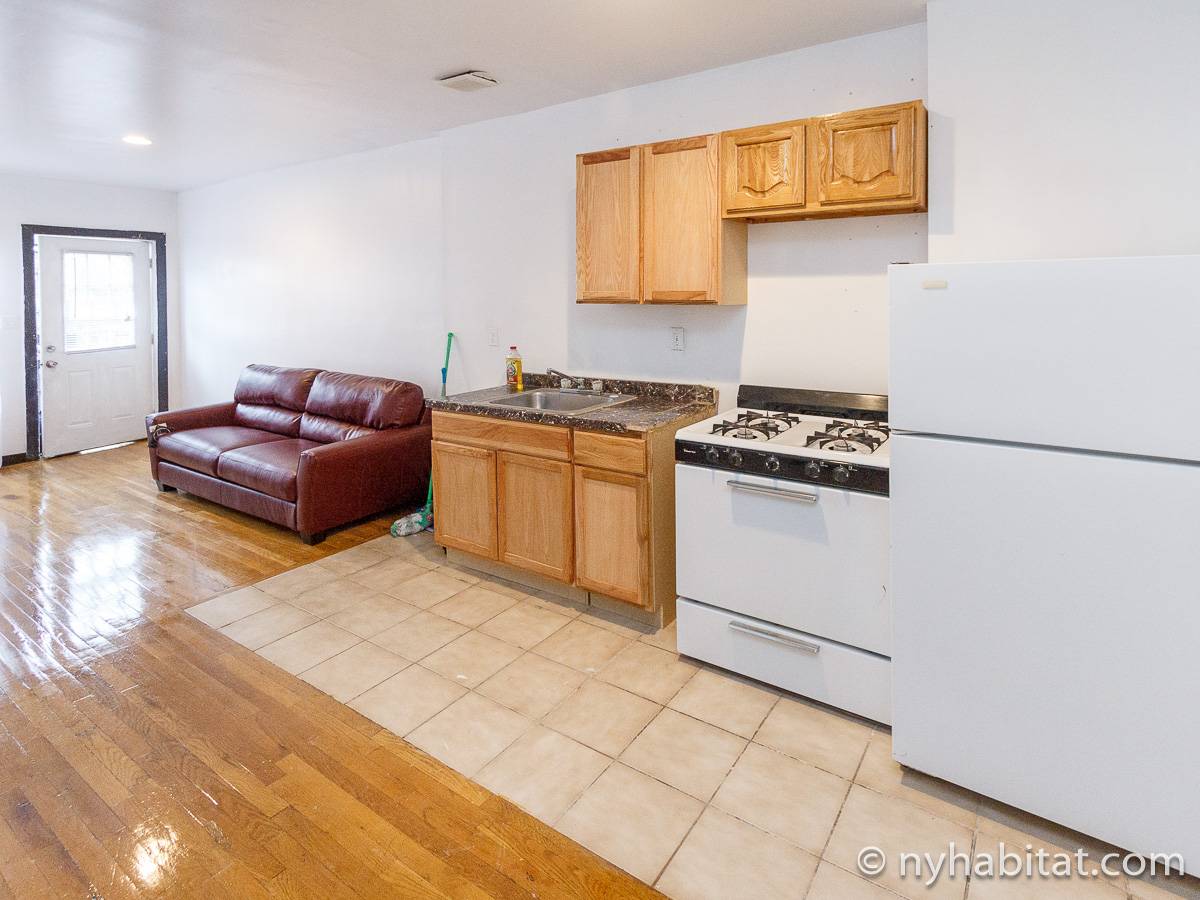 Living room - Photo 2 of 2 Living room - Photo 2 of 2