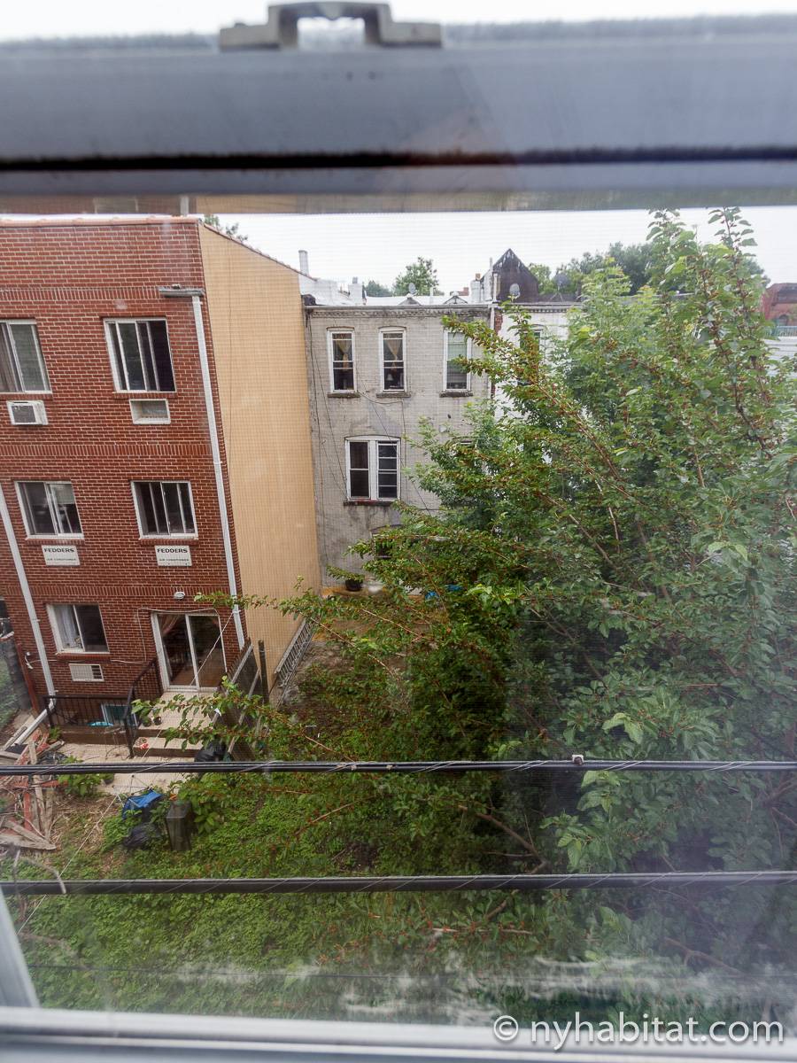 Bedroom 2 - Photo 4 of 4 Bedroom 2 - Photo 4 of 4