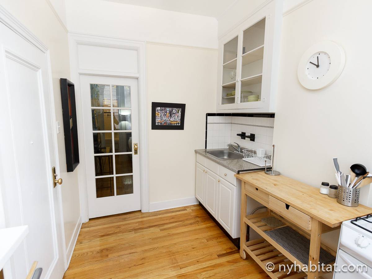 New York Apartment - 1 Bedroom Rental in Ridgewood, Queens