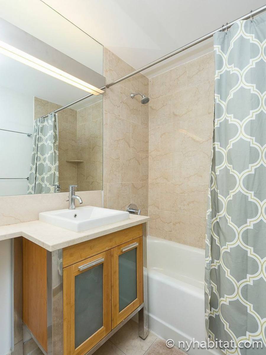 Ba&ntilde;o - Photo 1 de 1