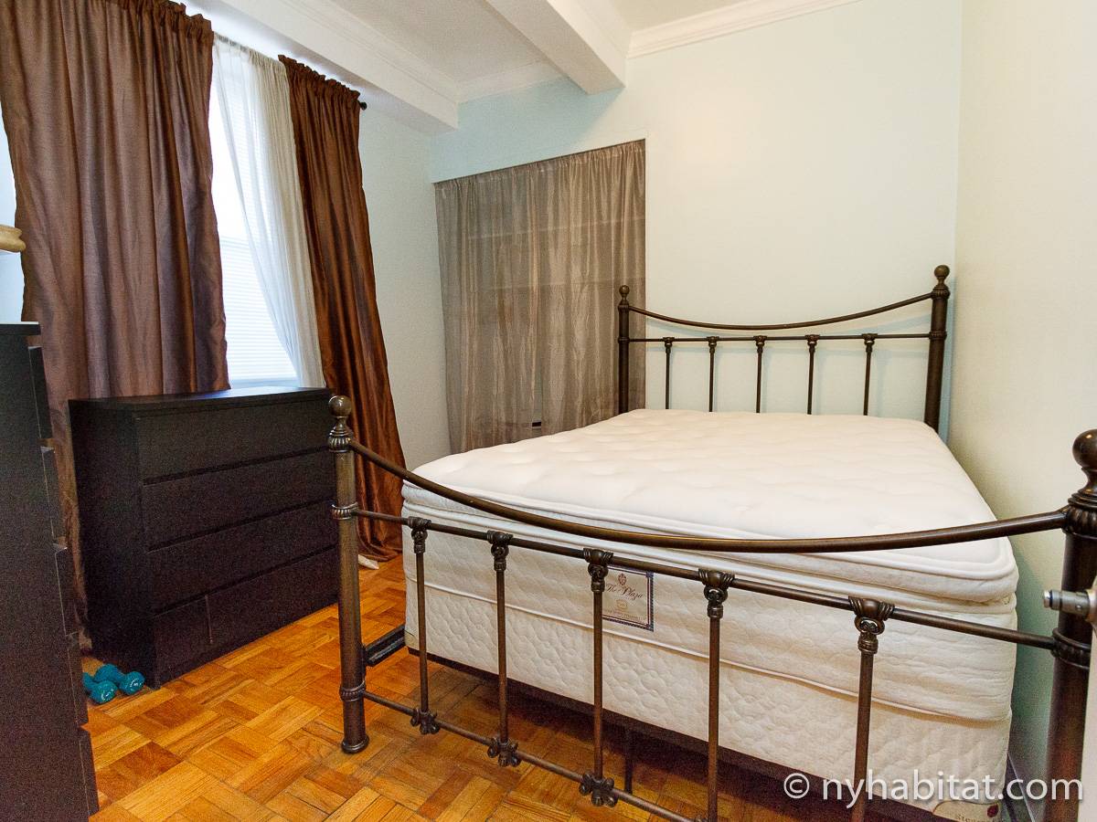 Bedroom - Photo 1 of 5 Bedroom - Photo 1 of 5