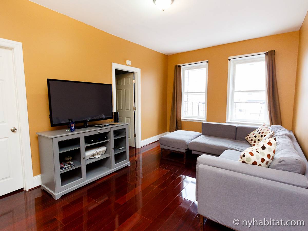 Minimalist Apartments For Rent In Brooklin with Simple Decor